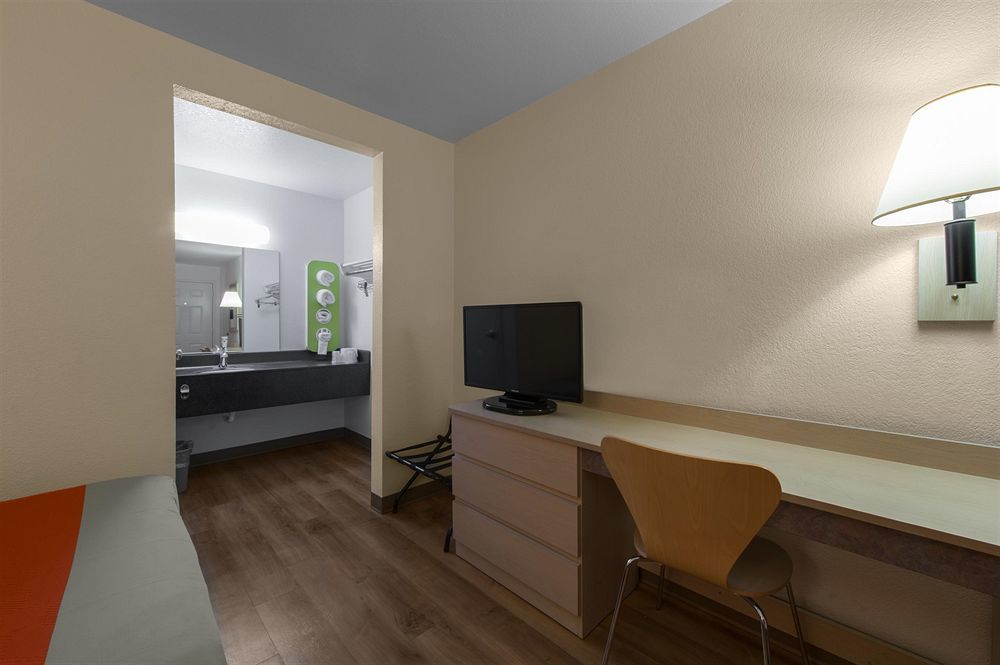 Motel 6-Wethersfield, Ct - Hartford Экстерьер фото